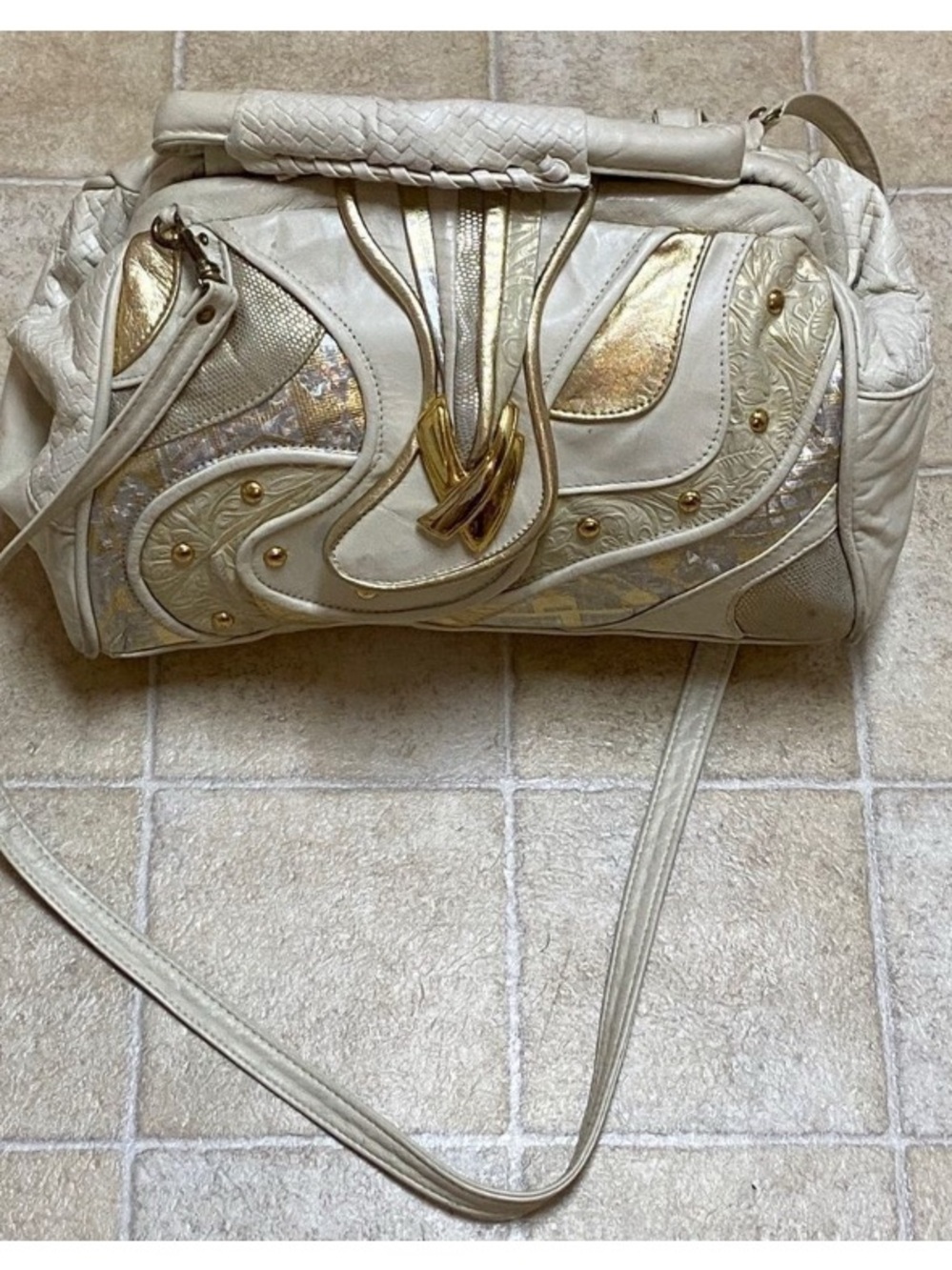 VTG,BAGS BY PINKY GENUINE LEADER MADE IN USA Elegant Cream and Gold Women's Bag - Picture 16 of 16